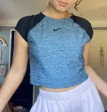 Nike Cropped Workout Tee