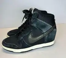 Nike  Women's Dunk Sky High Essential 644877-001 Size 8 Black Sneakers EUC