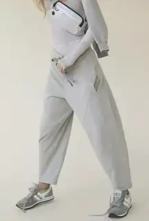NWOT Free People Movement Summit Scout Pants- Heather Grey