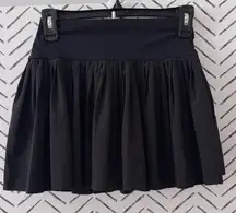 OFFLINE By Aerie Tiebreaker Pleated Skort Size Small