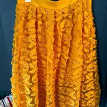 New York & Co. Stretch Yellow Skirt Sz Medium