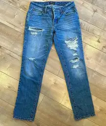 ABERCROMBIE FITCH A&F Ames Slim Boyfriend Jeans Ripped Rips Destroyed 24/00