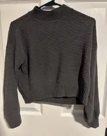 Cropped Hollister Grey Sweater Knit