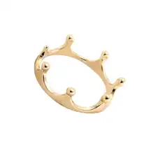 Vintage looking gold crown ring