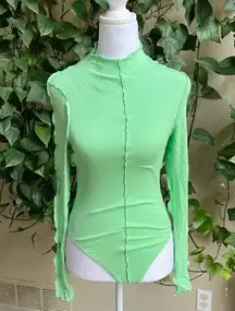 NWOT Mint Green Reverse Stitch Bodysuit | small