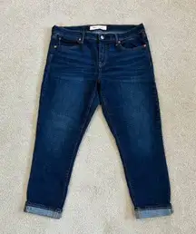 Gap  dark wash best girlfriend jeans in size 31