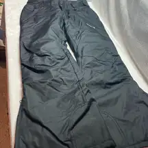 Arctix black snow pants size small short