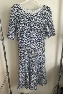 ANNE KLEIN Blue Flutter Sleeve Sheath Dress.