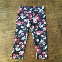 Mango suit pink roses knit Capri pants