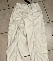 Forever 21 NWT  - Size Large - Stylish Cream Cargo Pants