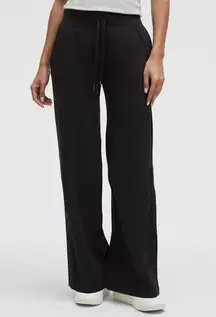 Lululemon Scuba Mid-Rise Wide-Leg Pant Regular