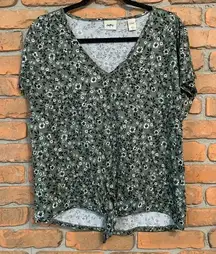 Daytrip‎ Womens Small Top Green Floral V-Neck Tie Front Short Sleeve Tee Stretch