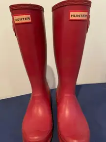 Hunter Matte Red Tall Rain Boots