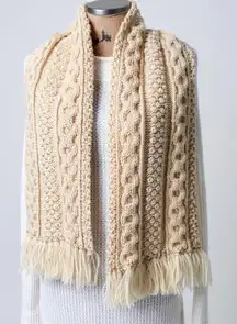 Yvonne Coombs Handmade Knitwear England Cream Wool Cable Knit Fringe Scarf