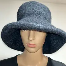 Wool bucket hat