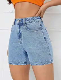 High Waisted Shorts 