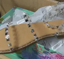 Forever new tan and silver