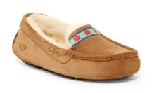 UGG Chestnut Ansley‎ Embroidered Slipper moccasins