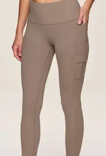 Avalanche Laurel Ultra Soft Cargo Legging