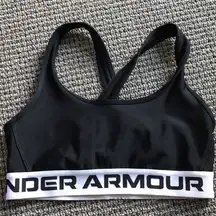 Under Armor sports bra EUC size Small‎