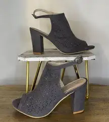 Charles Albert Gray Heels Elegant Design Size 8