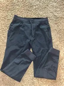 Lululemon men’s ABC jogger