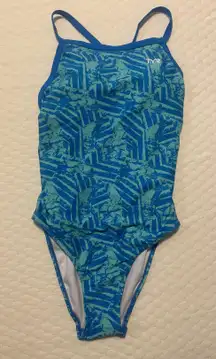 TYR diamonfit swimsuit size 32