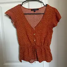 Orange short sleeve top