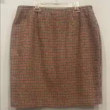 Classic Houndstooth Skirt - Red and Black