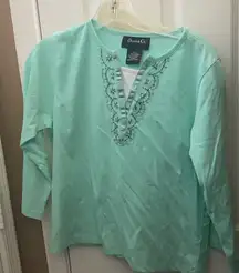 FINAL MARKDOWN Denim and company top small