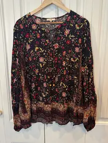 Easel Black Floral Top Size Large
