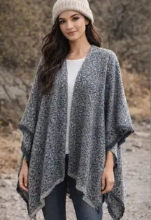 FRAAS WOVEN
ACRYLIC RUANA, New with Tags