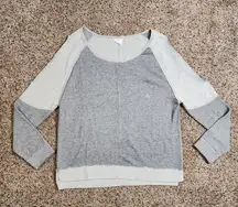 live love dream Grey Sweater Pullover Cold Shoulder Women Size Large Distressed