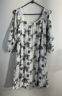 Womans Naif XL White Blue Flowers Peekaboo 3/4 Sleeve Lined Boho Dress