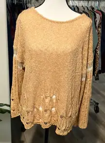 Fate NWT Distressed Sweater lightweight 900