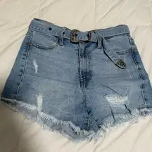 Cowboy buckle Jean shorts