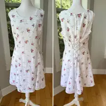 Vintage 90s Paris Sport Club White Floral Lace Back Fit and Flare Dress Large