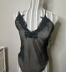 Women’s express lace mesh bodysuit medium