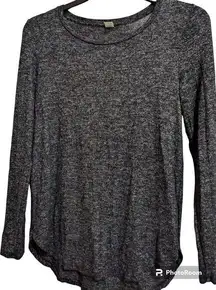 Old Navy  long sleeve shirt