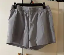 On cloud core shorts