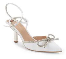 BCBGENERATION | Ildy Embellished Pumps