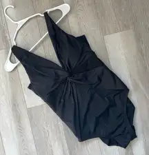 Miraclesuit Miradonna Swimsuit twist one piece womens Black (size 14) slimming