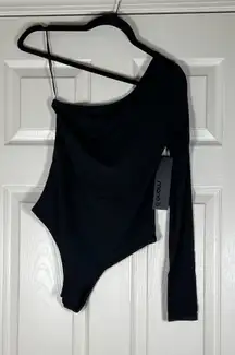 mono b Women’s Black One Shoulder Long Sleeve Bodysuit Black NWT!!!