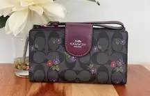 Coach NWT  Phone Wallet In Signature Canvas With Country Floral Print