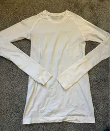 Lululemon Swiftly Tech Long Sleeve