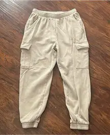 Universal Thread cargo jogger sweats