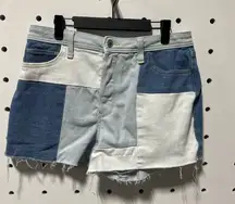 Hollister Ultra high rise short 3” patchwork detail size 30