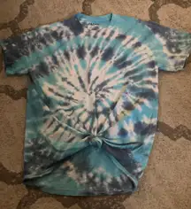 Tufted Tshirt Size Medium $12