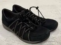 Dansko Honor Bungee Suede Shoes Womens 42 Black Walking Comfort Sneakers Basic