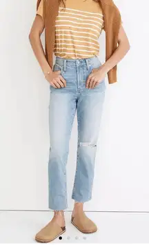 Madewell The Curvy Perfect Vintage Jean in Coney Wash: Destroyed Edition Size 33